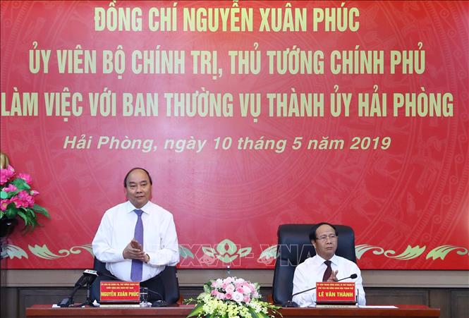 Thủ tướng Nguyễn Xuân Phúc gợi mở hướng phát triển bền vững cho Hải Phòng