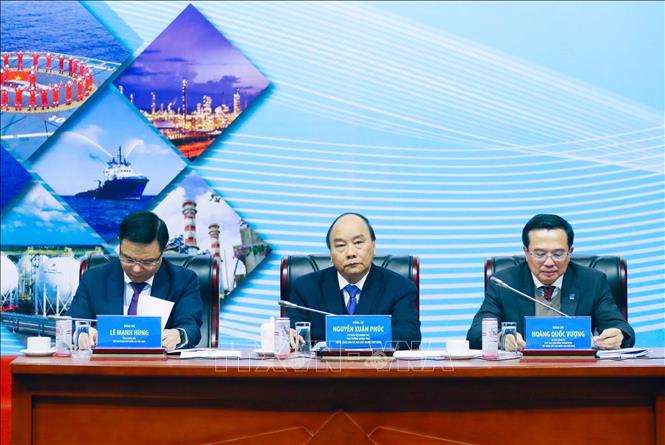 Thủ tướng dự Hội nghị triển khai nhiệm vụ năm 2021 của PVN