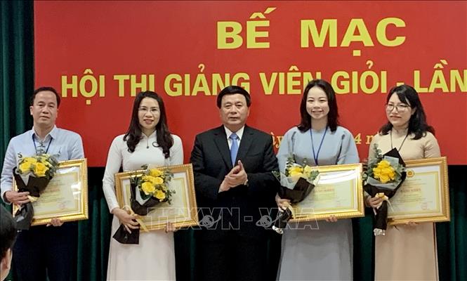 Bế mạc Hội thi giảng viên giỏi cấp Học viện Chính trị quốc gia Hồ Chí Minh