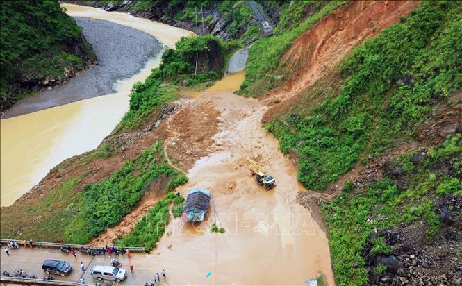 Tăng cường chống chịu, giảm thiểu rủi ro thiên tai