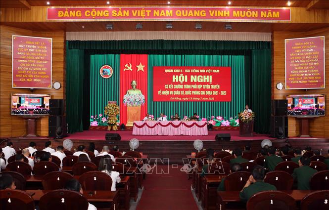 Xây dựng hình ảnh vẻ vang của 'Bộ đội Cụ Hồ' trong thời bình