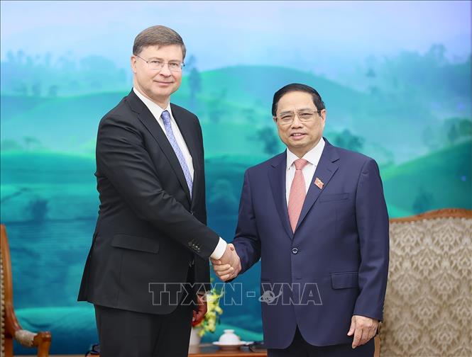 Thủ tướng Phạm Minh Chính tiếp Phó Chủ tịch Ủy ban châu Âu Valdis Dombrovski