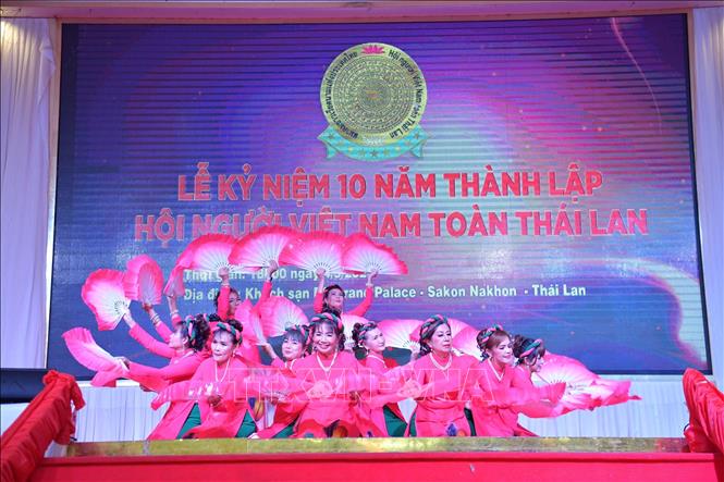 Hội người Việt Nam toàn Thái Lan kỷ niệm 10 năm thành lập