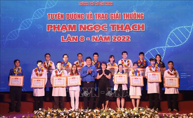 TP Hồ Chí Minh: Trao giải thưởng Phạm Ngọc Thạch cho 80 thầy thuốc trẻ tiêu biểu