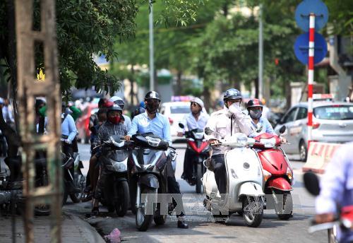 Nắng nóng đỉnh điểm sắp kết thúc, mưa rào và dông kéo dài 3 ngày