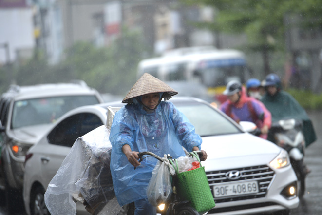 Thời tiết ngày 28/7: Bắc Bộ có mưa to, vùng núi cao có mưa rất to