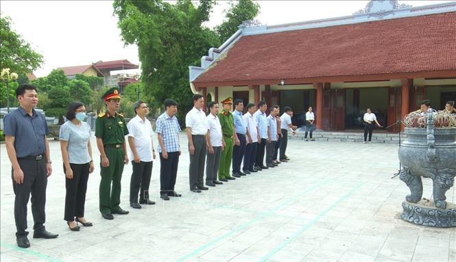 Tưởng niệm 107 năm Ngày sinh Tổng Bí thư Nguyễn Văn Linh