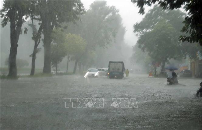 Cuối tháng 7, Bắc Bộ có mưa rào và dông, vùng núi mưa rất to