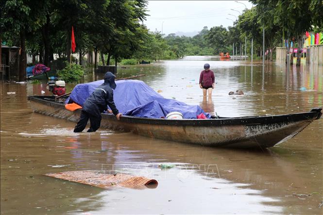 Quảng Trị di dời hơn 1.000 hộ dân ở huyện Hướng Hóa do ngập lụt