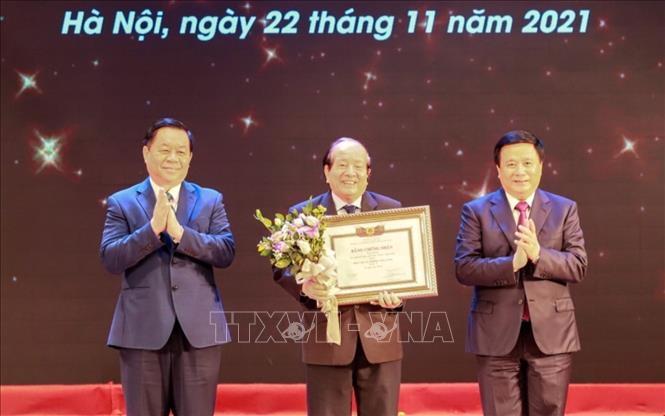 Trao tặng thưởng cho tác phẩm lý luận, phê bình văn học, nghệ thuật năm 2020