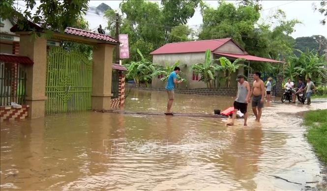 Nhiều hồ thủy điện vẫn cạn nước dù hoàn lưu bão số 3 gây lũ lụt nhiều nơi