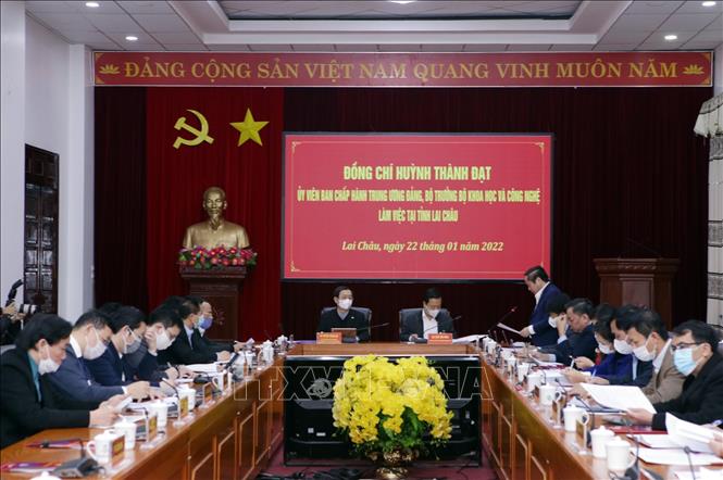 Bộ trưởng Bộ Khoa học và Công nghệ làm việc với tỉnh Lai Châu