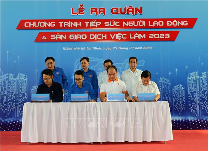 Doanh nghiệp tại Thành phố Hồ Chí Minh tuyển dụng hơn 10.000 vị trí việc làm