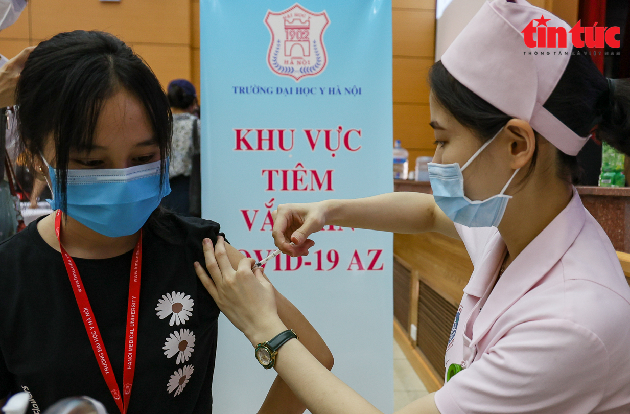 Doanh nghiệp có thể chủ động mua vaccine cho cán bộ, nhân viên