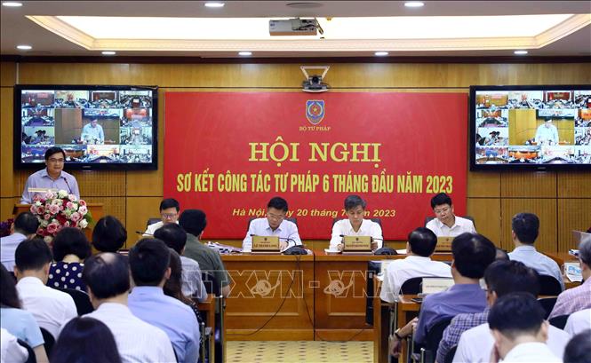 Bộ trưởng Tư pháp: Chống tham nhũng, lợi ích nhóm trong xây dựng pháp luật