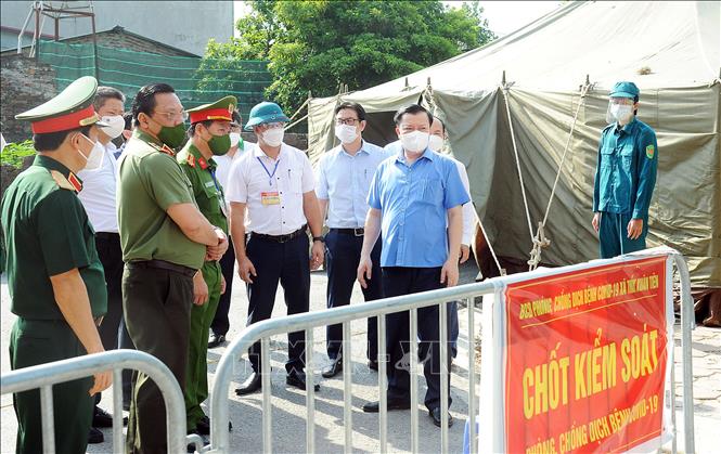 Tăng cường kiểm tra, kiểm soát từ gốc để tổ chức giãn cách phòng, chống dịch