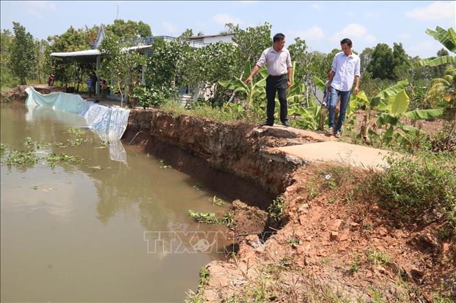 Vùng đầu nguồn sông Tiền tiếp tục sạt lở nghiêm trọng