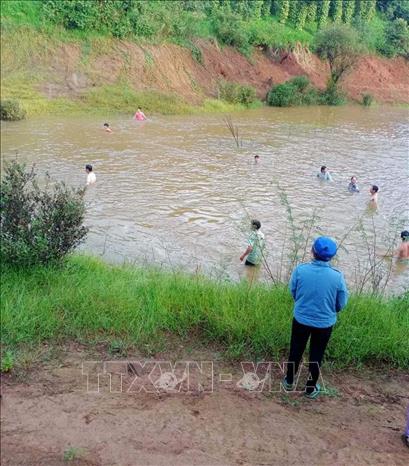 Đắk Nông: Một cháu bé đuối nước khi tắm suối