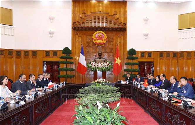 Thủ tướng Nguyễn Xuân Phúc hội đàm với Thủ tướng Pháp Édouard Philippe