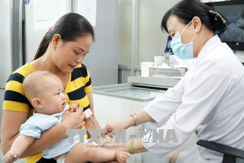 Triển vọng nghiên cứu phát triển vắc xin phòng bệnh tại Việt Nam