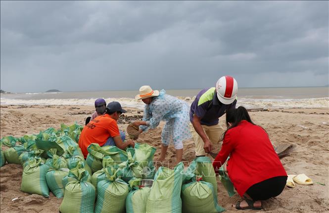 Tăng cường thông tin, tuyên truyền ứng phó với bão số 9