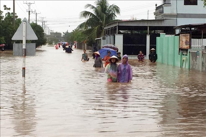 Áp thấp nhiệt đới gây ngập cục bộ tại một số địa phương ở Ninh Thuận