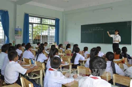 Bạc Liêu: Khắc phục tình trạng thiếu giáo viên ở các vùng kinh tế đặc thù | Báo ảnh Dân tộc và Miền núi