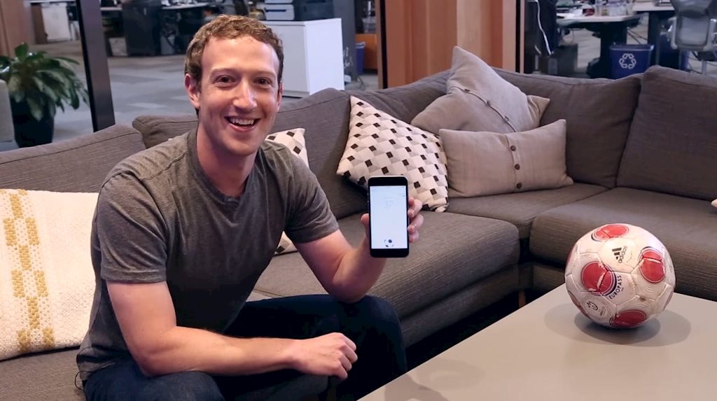 Phản ứng bất ngờ của Mark Zuckerberg sau khi rò rỉ cuộc họp nội bộ