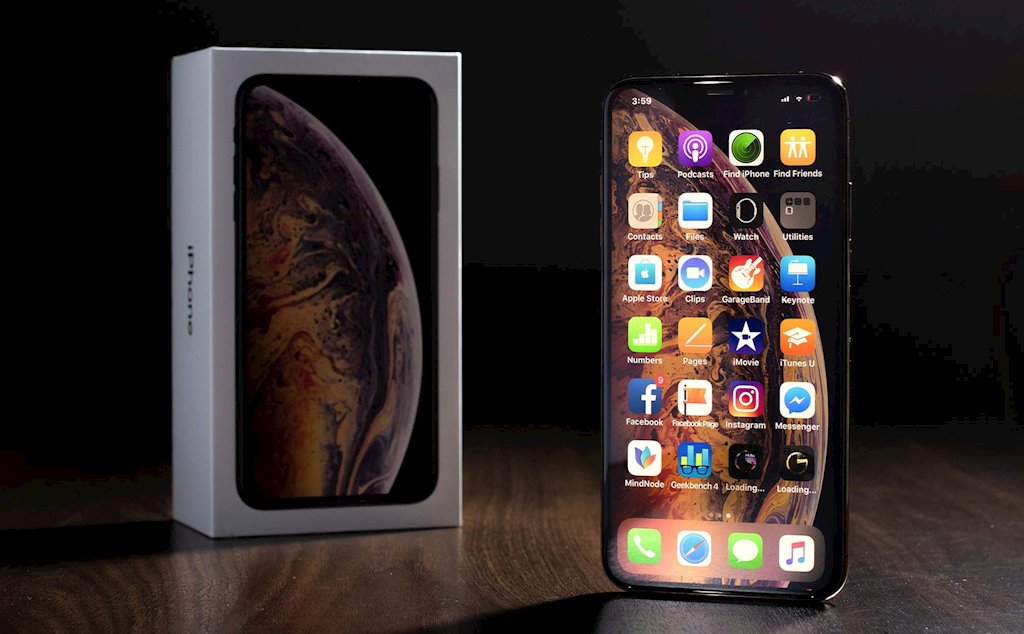 iPhone 11 sẽ sử dụng cùng tấm màn OLED với Samsung Galaxy S10 và Note 10 ?