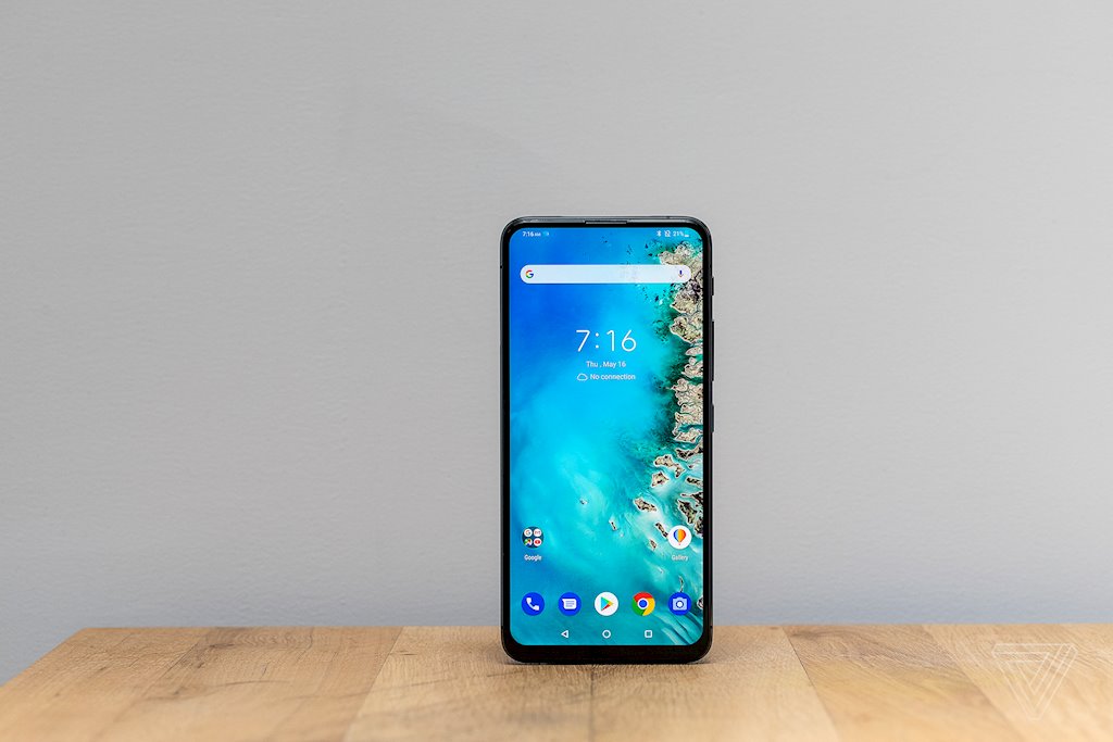 Asus ZenFone 6 chính thức lên kệ tại Mỹ