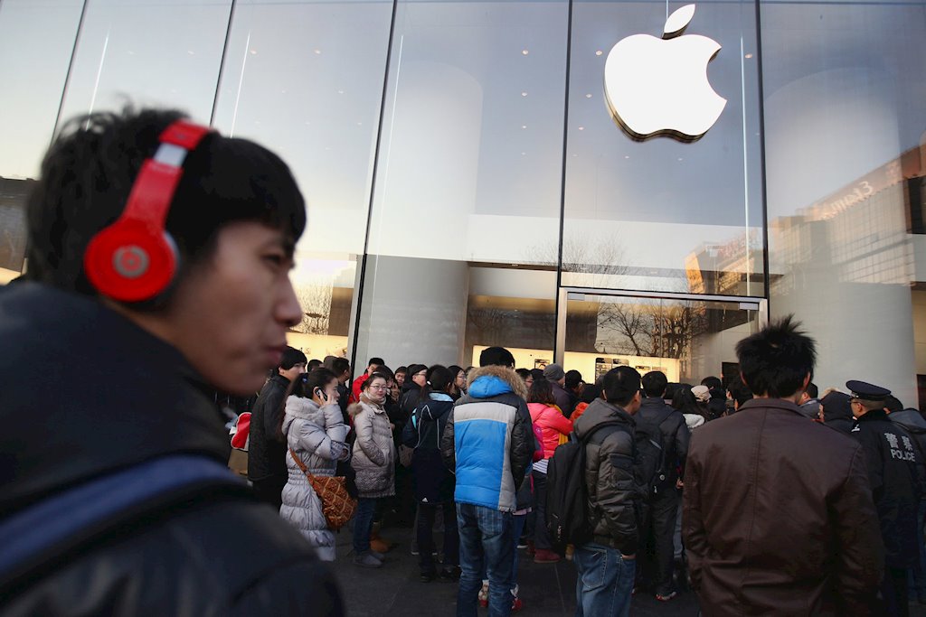 Apple Store là gì mà nhân viên trung thành đến vậy, có người gắn bó tới 5 năm, 10 năm