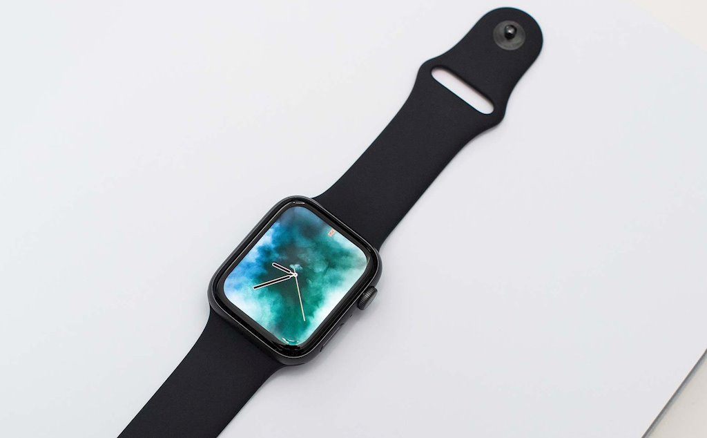 Chuyên gia dự báo Apple Watch Series 5 sẽ ra mắt vào tháng 9 tới với màn hình OLED cung cấp bởi Japan Display