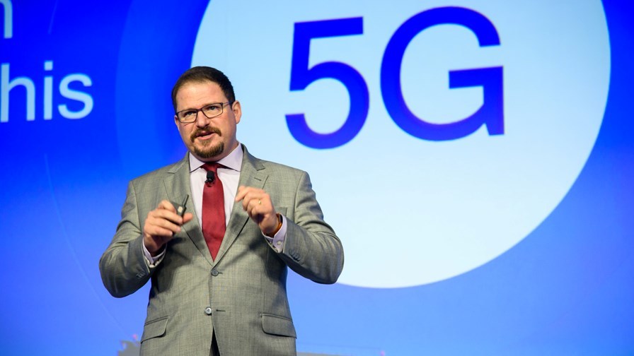 Qualcomm: Apple còn lâu mới tự sản xuất được chip 5G