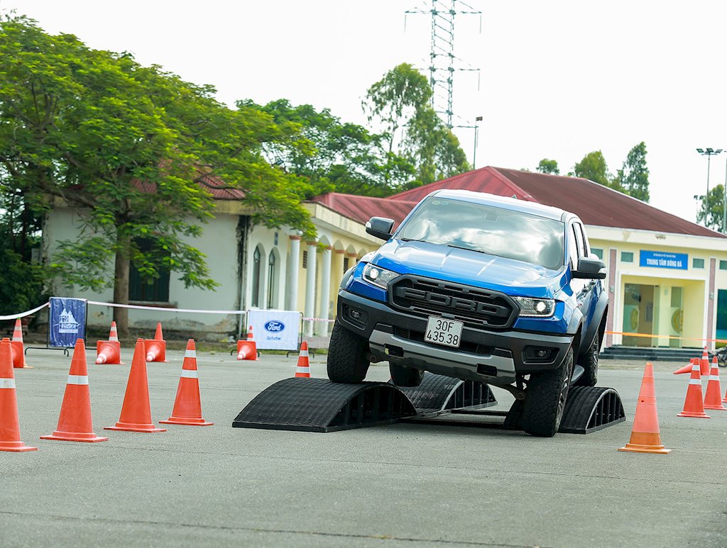 Ford khởi động chương trình lái thử xe Ford Roadshow 2019