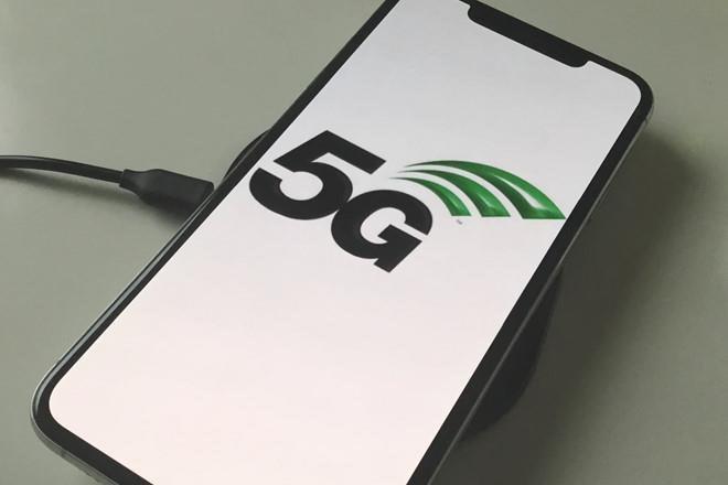 Nếu Apple tự làm 5G, 6 năm nữa iFan mới được dùng