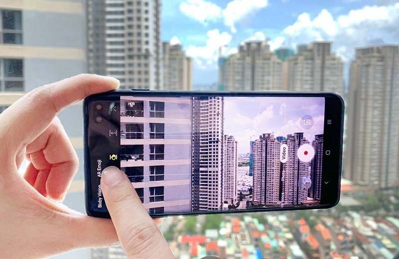 Mẹo quay video cực chuẩn, chống rung cực tốt trên Galaxy S10 ít người biết