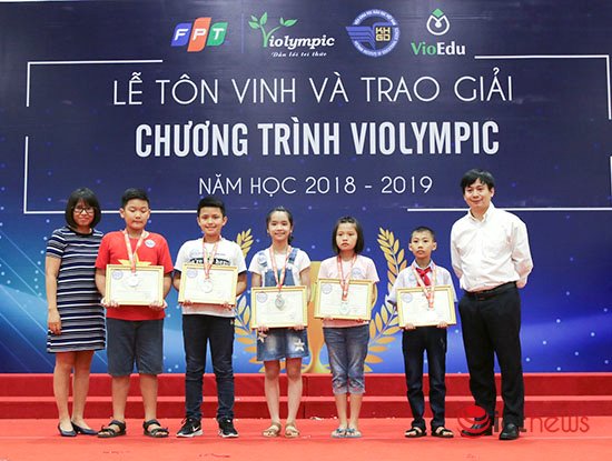 Vinh danh hơn 1.900 học sinh miền Bắc đoạt giải cuộc thi ViOlympic năm học 2018-2019