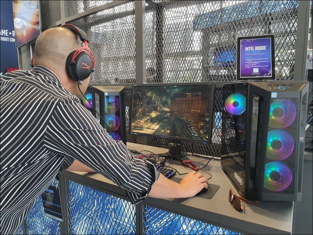 Intel trình diễn phần cứng mạnh mẽ dùng để chiến game tại Intel Extreme Masters 2019