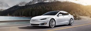 Xe điện tiền tỷ Tesla Model S đột ngột phát nổ tại Thượng Hải