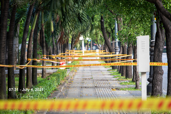 Một Sài Gòn 'băng bó' thấy thương